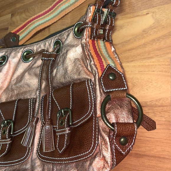 Isabella Fiore Metallic Bag with Guitar Strap Handle - Picture 3 of 14